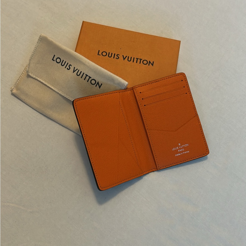 Louis Vuitton Black and Orange Key Card Holder - Picture 2 of 2